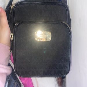 Micheal Kors hand bag